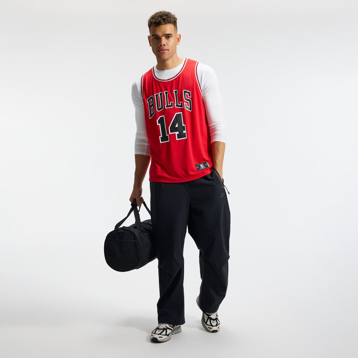 Men's Chicago Bulls Matas Buzelis Fanatics Red Fast Break Replica Player Jersey - Icon Edition