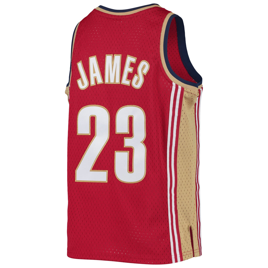 Youth Cleveland Cavaliers LeBron James Mitchell & Ness Wine 2003-04 Hardwood Classics Swingman Jersey